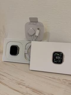 Apple Watch Ultra 本体 49mm チタニウムのサムネイル
