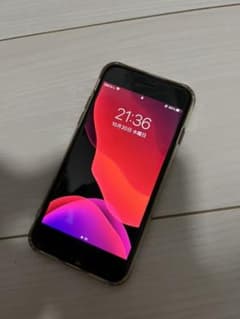 iPhone SE 第2世代 (SE2) レッド 128 GB SIMフリーのサムネイル