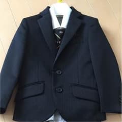 男の子 スーツのサムネイル