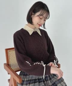 こ*め様 F i.n.t 袖レースアップ ケーブルニット ブラウンのサムネイル