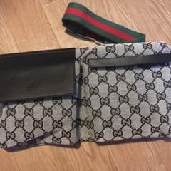 GUCCI 斜めがけ ショルダーバッグのサムネイル