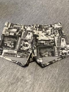 ショートパンツのサムネイル