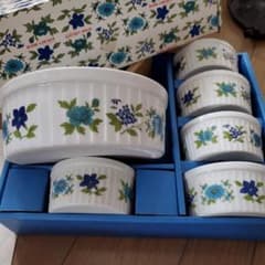 新品 希少 昭和レトロ キッチンハウス 花 キャセロール スフレ皿