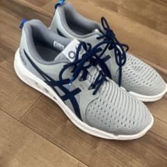 ASICS TOKYO 2020 ランニングシューズ グレーのサムネイル