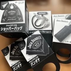 JACK DANIEL'S グッズセット 充電ケーブル バンダナ キーホルダーのサムネイル