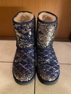 UGG アグ / ブーツ / スパンコール / 24cm / 美品のサムネイル