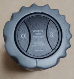 Vibrating Roller Massager 電動フォームローラーのサムネイル