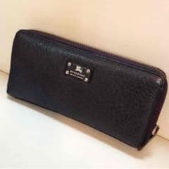 BURBERRYのサムネイル