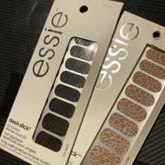 UV essie sleek nails x2セットのサムネイル