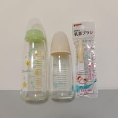 哺乳瓶 チュチュ ガラス製 掃除ブラシ付のサムネイル