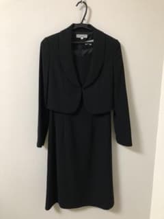 ブラックフォーマル 喪服 スーツのサムネイル