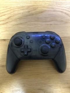 ニンテンドーSwitchプロコントローラーのサムネイル