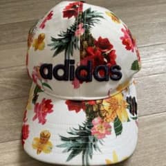 adidasゴルフキャップのサムネイル