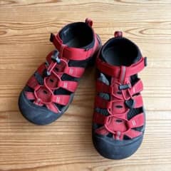 KEEN サンダル　23.5センチのサムネイル