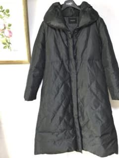 TABASA タバサ　ダウンコート　女優襟　ブラック　美品　SALEのサムネイル