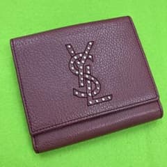 美品‼️【サンローラン 】ロゴ スタッズ 二つ折り財布 あずき色 美品‼️【サンローラン YSL】ロゴ スタッズ 二つ折り財布 あずき色