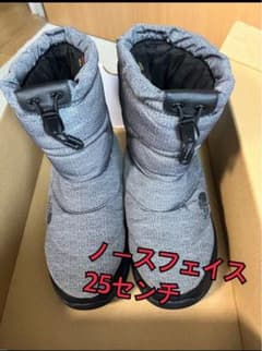 ヌプシ スノーブーツ　グレー　ノースフェイス　防水のサムネイル
