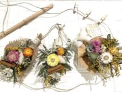季節の花々 ドライフラワースワッグ ガーランド❀ミモザ スターチス ヘリクリサムのサムネイル