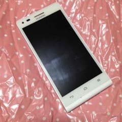 超美品 付属品あり！ Huawei Ascend G6のサムネイル