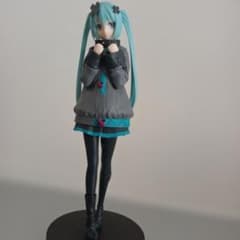 閉ざされた窓のセカイの初音ミク Luminasta フィギュア - メルカリ