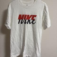 NIKE Tシャツ 白 フロントロゴプリントのサムネイル
