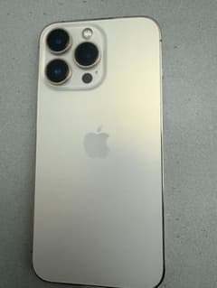Apple iPhone 13 Pro ゴールド 本体256GBのサムネイル