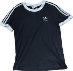 adidas originalsTシャツ 黒　JAPANサイズOT KRサイズMのサムネイル