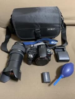 動作確認済作例SONY α55+18-250ズームレンズ+バッテリ+おまけ用品付のサムネイル