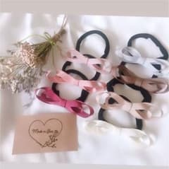 ハンドメイドヘアアクセサリーのサムネイル