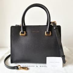 極美品】CHARLES & KEITH 2way ハンドバッグ 黒 冠婚葬祭 - メルカリ