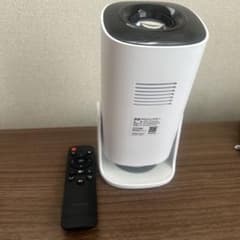 ニトリ　プロジェクター　リモコン付き　動作確認済みのサムネイル