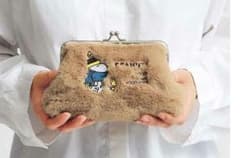 InRed インレッド スヌーピー 刺繍入りファーポーチ