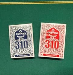 人気の COPAG 310 トランプカード！ 青 赤セット - メルカリ