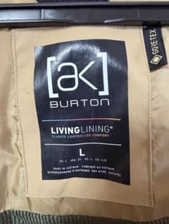 [ak] BURTON スノーボードウェアLサイズ、パンツLサイズ上下セットのサムネイル