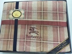 新品未使用】 Burberry バーバリー タオルケット 寝具 赤系 - メルカリ