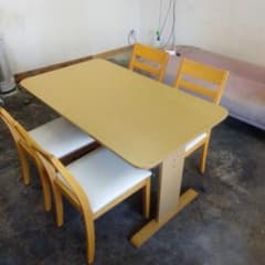 椅子テーブルセット　椅子4脚セット　神奈川県相模原市南区　今週中に引き取り限定のサムネイル