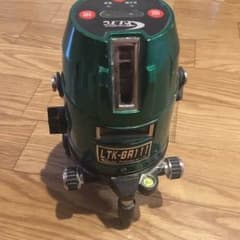 レーザー墨出し器のサムネイル