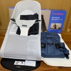 ベビービョルン　バウンサー＆抱っこ紐セットのサムネイル
