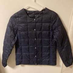 【美品】ネイビーTAIONノーカラーインナーダウン　ウィメンズMサイズのサムネイル