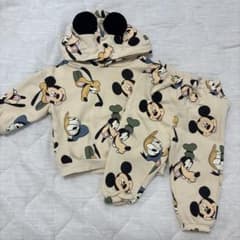 H&M ディズニー セットアップ 9-12Mのサムネイル