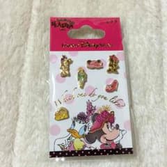 ディズニー ピアスのサムネイル