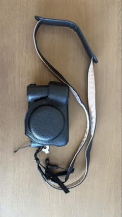 新品】Canon PowerShot V1用 PUレザーカメラケース ブラックのサムネイル