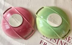＊＊ミニウォク　ボウル　２枚　ルクルーゼ＊＊美品　グリーン　ピンク ミニウォク ボウル 2枚 ルクルーゼ＊＊美品 グリーン ピンク - メルカリ