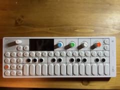 Teenage Engineering OP-1 Rev2シンセサイザーのサムネイル