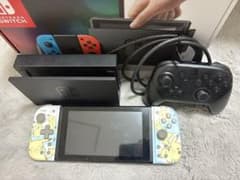 Nintendo Switch 本体 ピカチュウ コントローラーセットのサムネイル