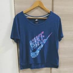 NIKE Tシャツのサムネイル