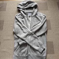 adidas グレー フルジップパーカーのサムネイル