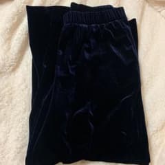 ユニクロ　ベロアパンツのサムネイル
