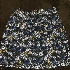 JEANASIS 花柄 タイトスカートのサムネイル