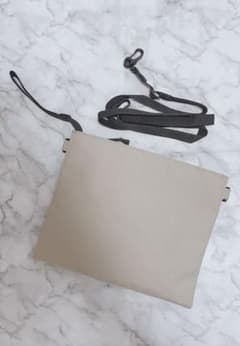 無印良品　ショルダーバッグのサムネイル